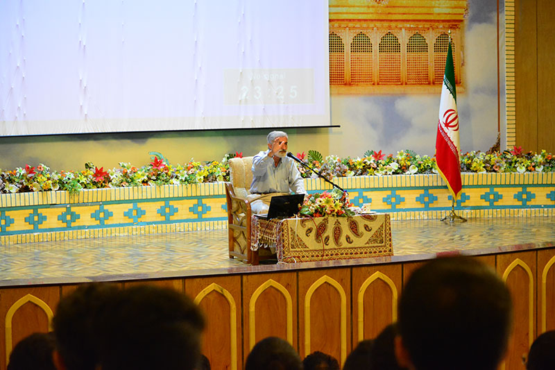تصویر 12 گالری سال ۱۳۹۵